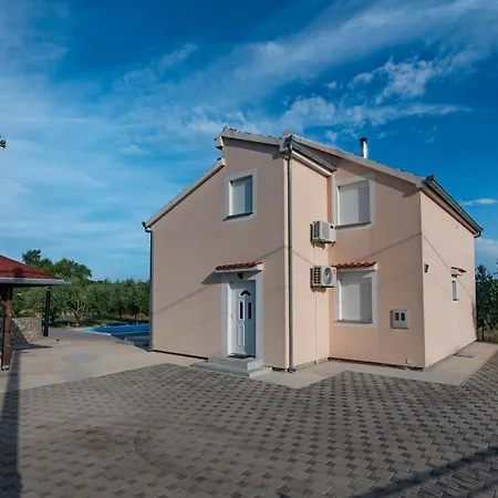Holiday House With A Swimming Pool Debeljak, Zadar - 22275 *