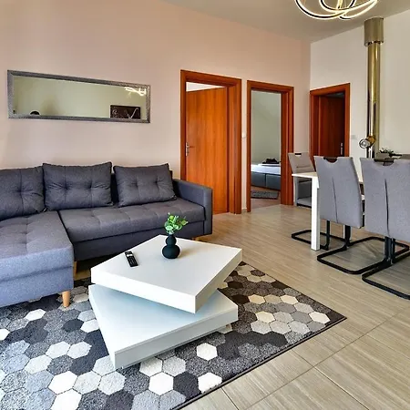 Holiday House With A Swimming Pool Debeljak, Zadar - 22275 Ferienhaus